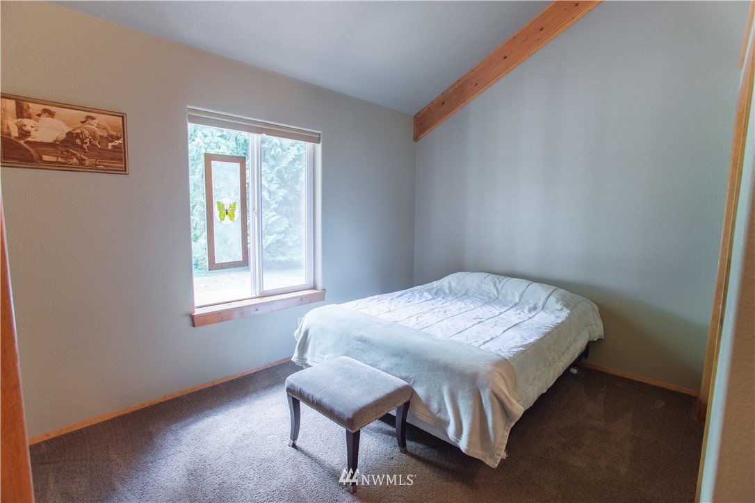 1036 Lake Samish Road Bellingham, WA 98229 - Photo 22 of 25 Gallery Image 22