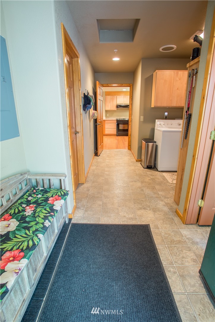 1036 Lake Samish Road Bellingham, WA 98229 - Photo 23 of 25 Gallery Image 23