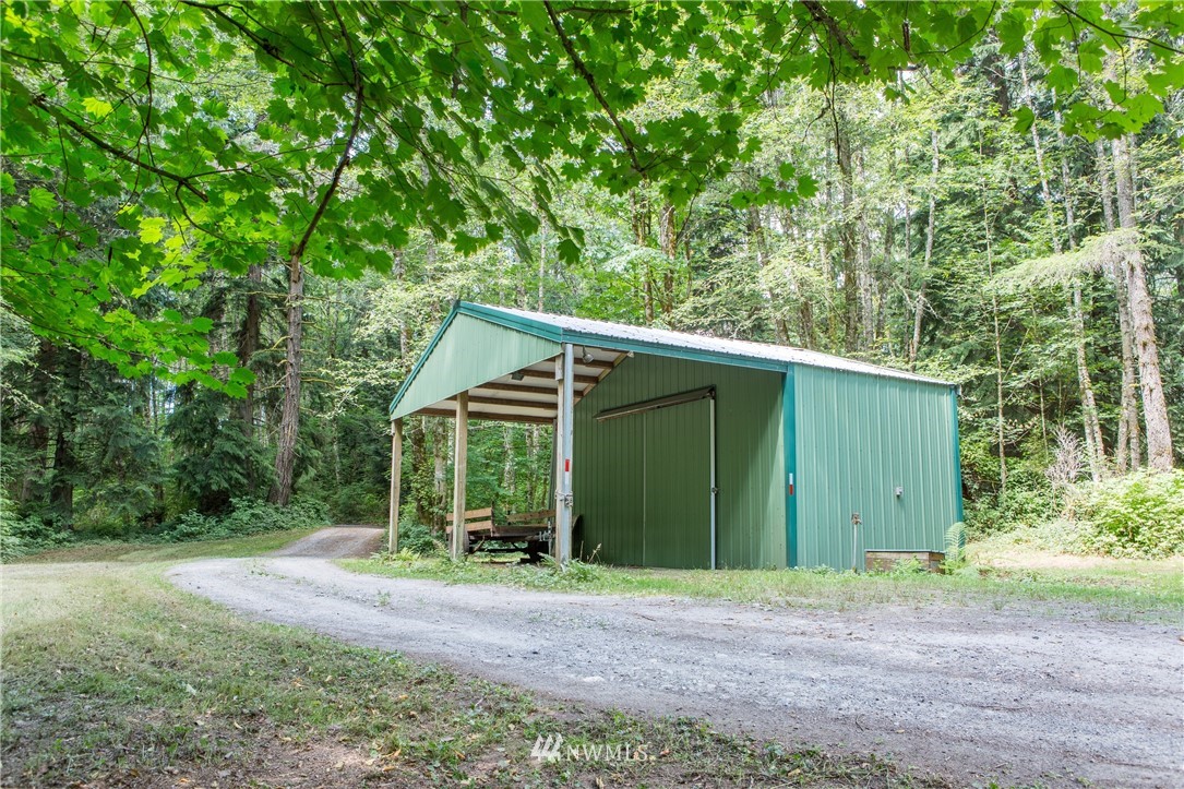 1036 Lake Samish Road Bellingham, WA 98229 - Photo 5 of 25 Gallery Image 5