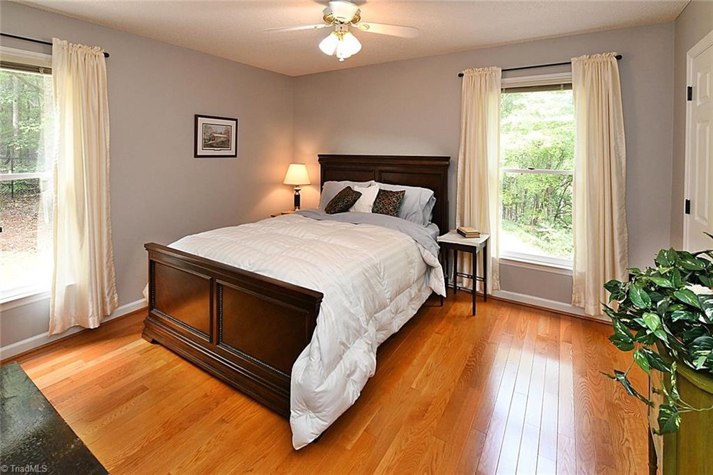 5650 Farmstead Road Pfafftown, NC 27040 - Photo 12 of 25 Gallery Image 12