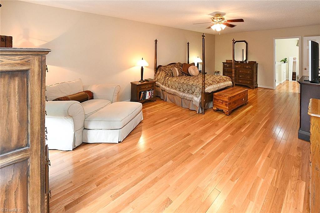 5650 Farmstead Road Pfafftown, NC 27040 - Photo 19 of 25 Gallery Image 19