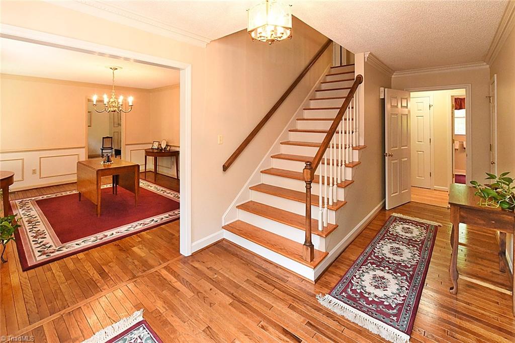 5650 Farmstead Road Pfafftown, NC 27040 - Photo 3 of 25 Gallery Image 3