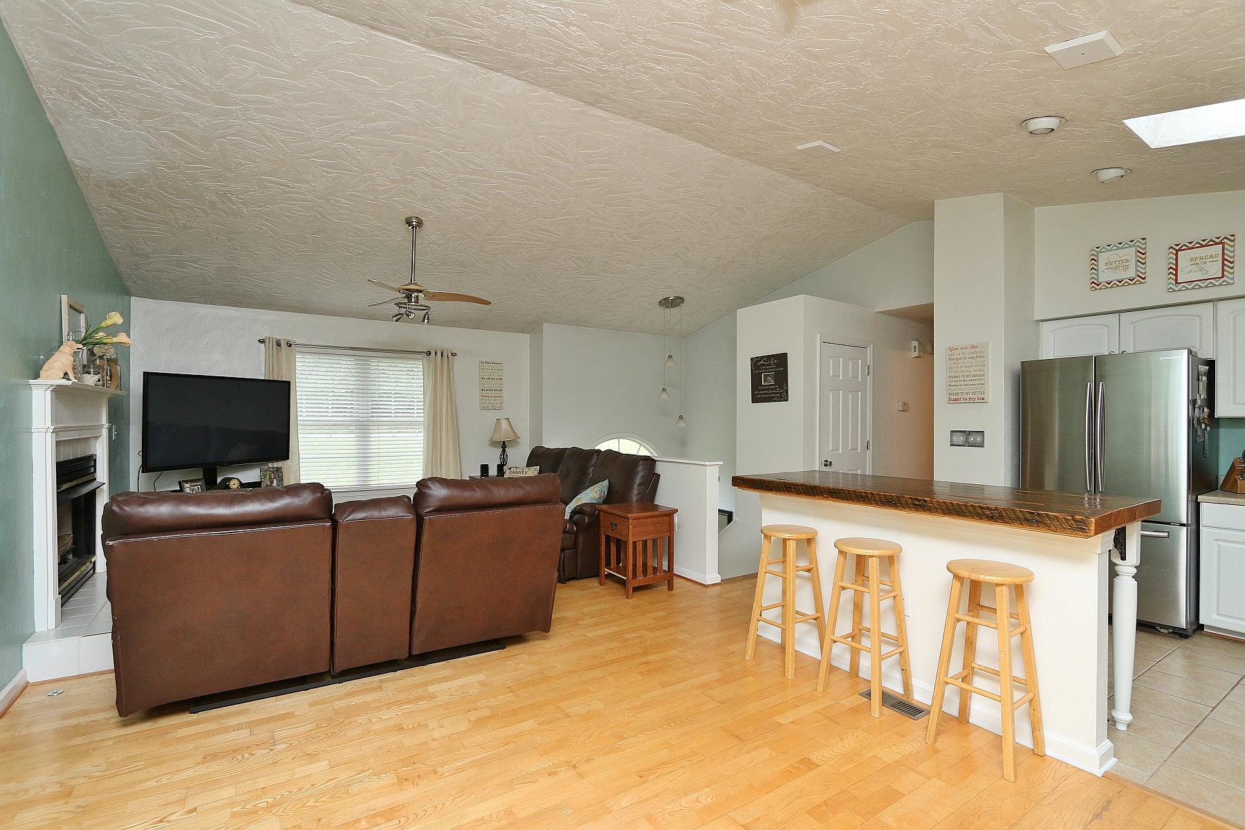 160 Mt Airy Road Hardy, VA 24101 - Photo 24 of 46 Dining Area