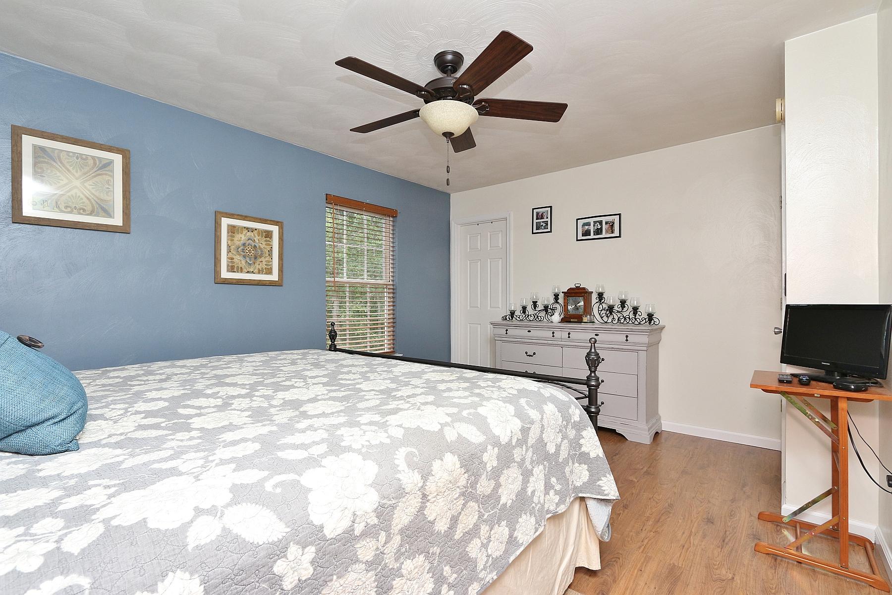160 Mt Airy Road Hardy, VA 24101 - Photo 27 of 46 Master Bedroom
