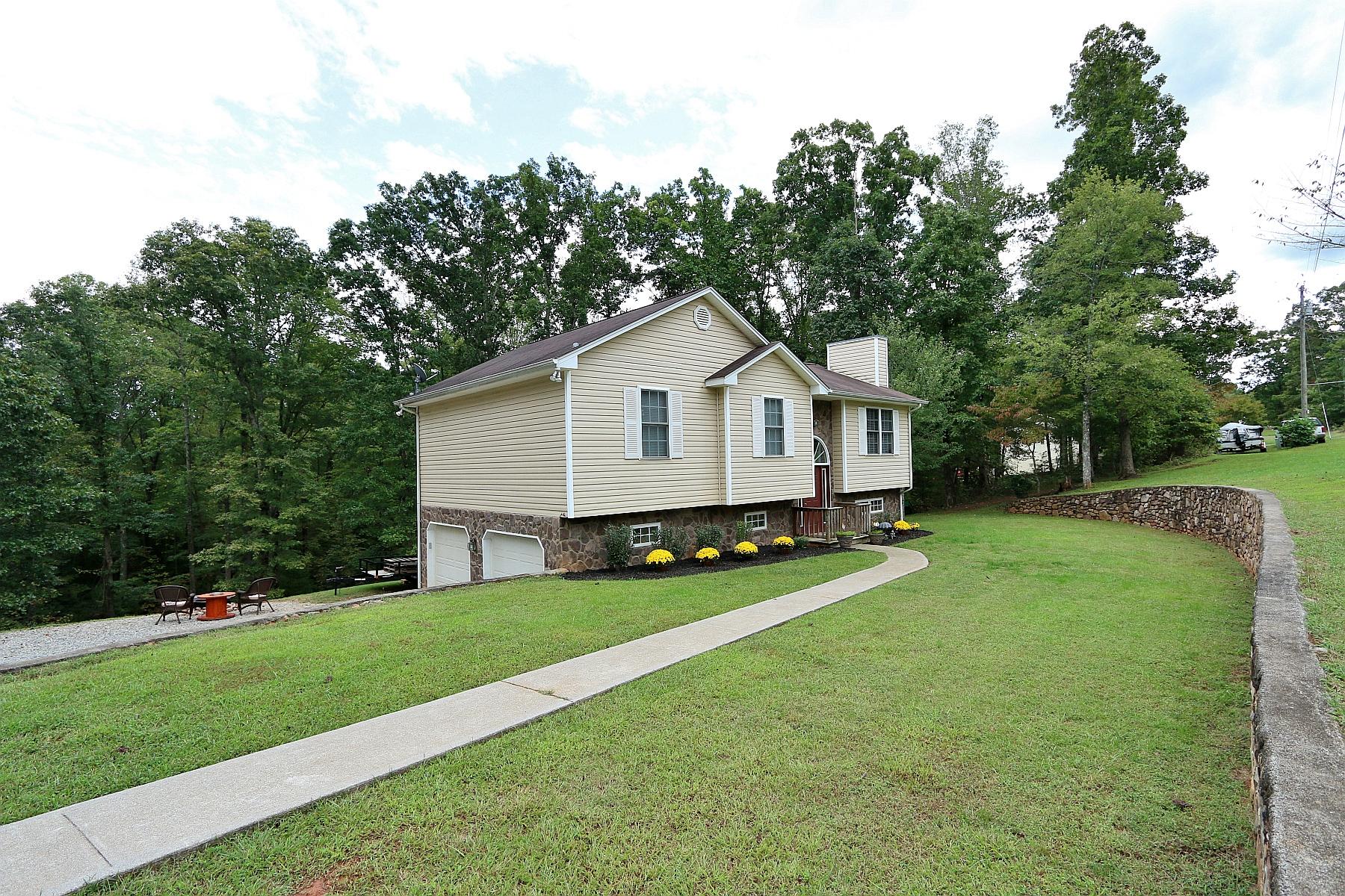 160 Mt Airy Road Hardy, VA 24101 - Photo 4 of 46 Front of house