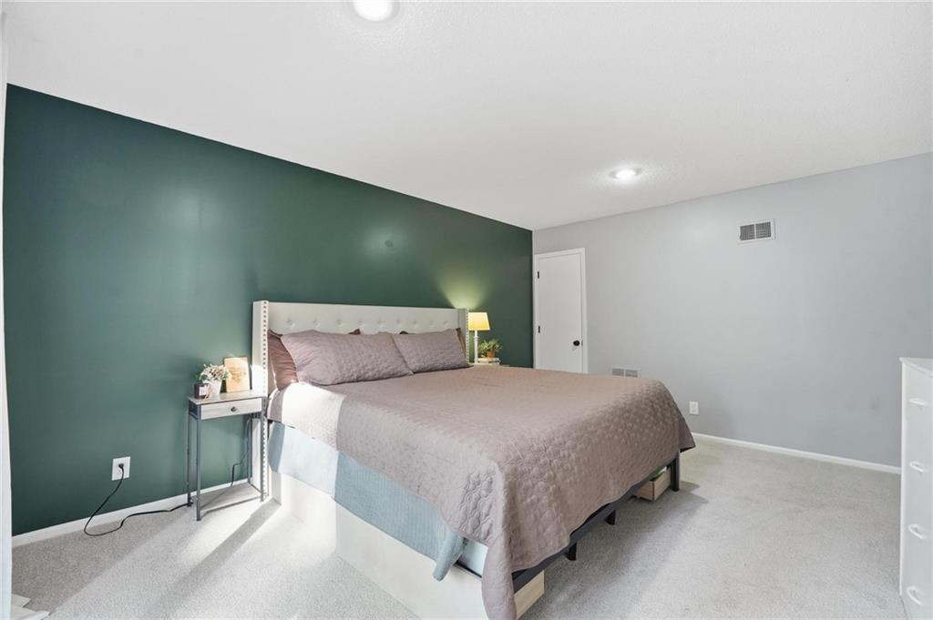 7514 Caenen Lake Road Lenexa, KS 66216 - Photo 15 of 39