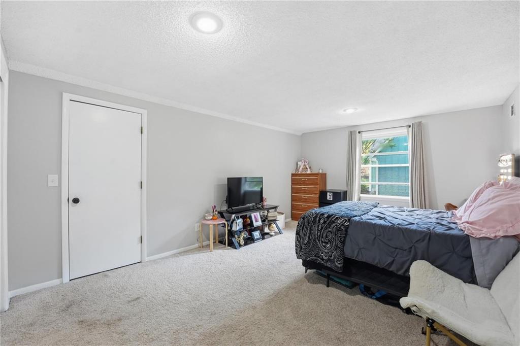 7514 Caenen Lake Road Lenexa, KS 66216 - Photo 22 of 39