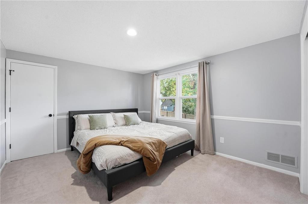 7514 Caenen Lake Road Lenexa, KS 66216 - Photo 24 of 39