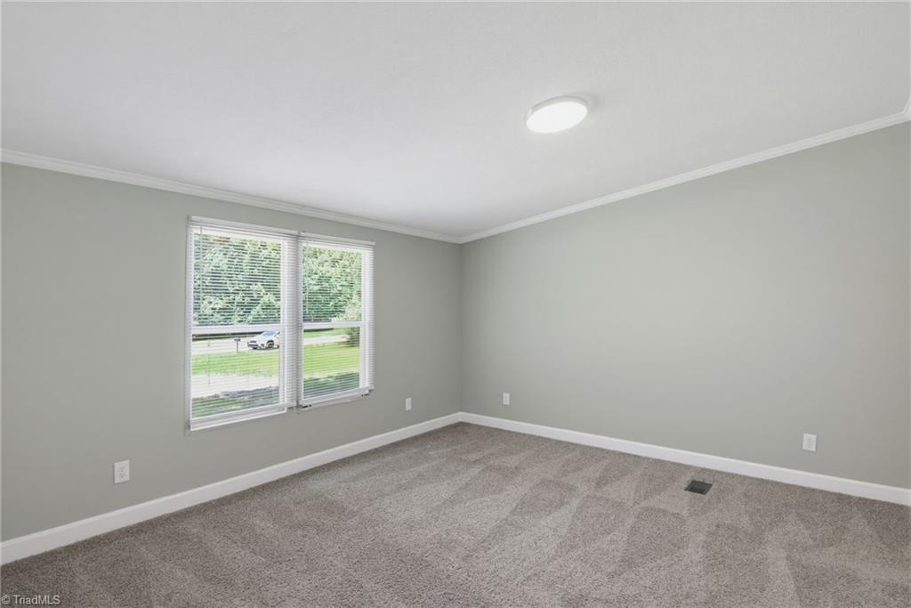 1041 Whitts Road Madison, NC 27025 - Photo 18 of 39