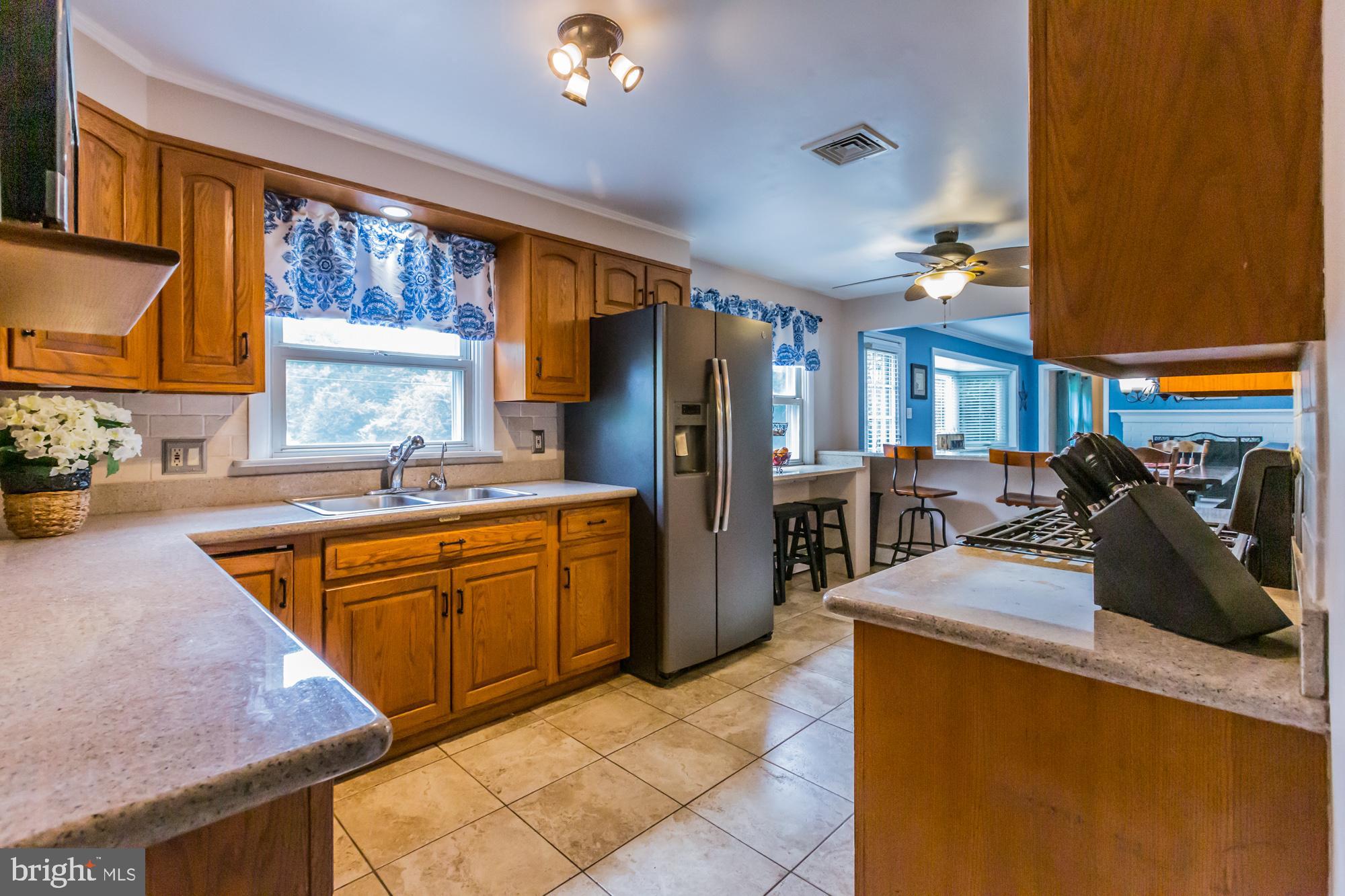2075 Store Road Harleysville, PA 19438 - Photo 13 of 60 Kitchen