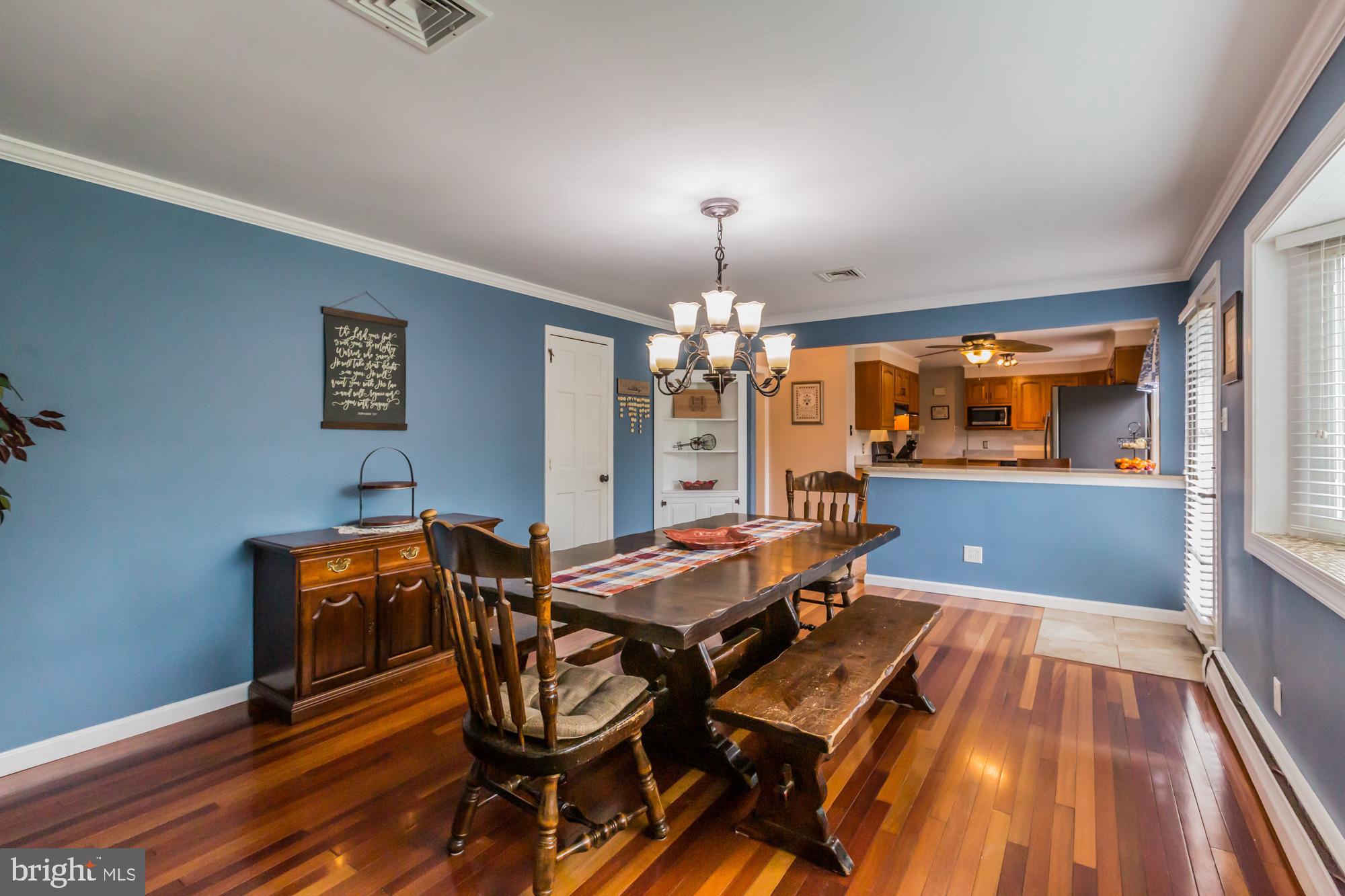 2075 Store Road Harleysville, PA 19438 - Photo 22 of 60 Formal Dining Area