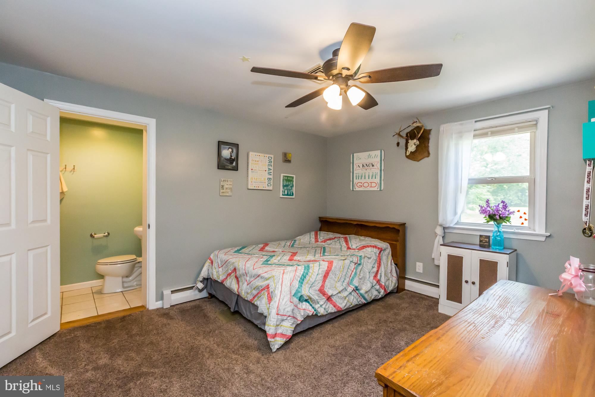 2075 Store Road Harleysville, PA 19438 - Photo 30 of 60 Junior/Guest Suite