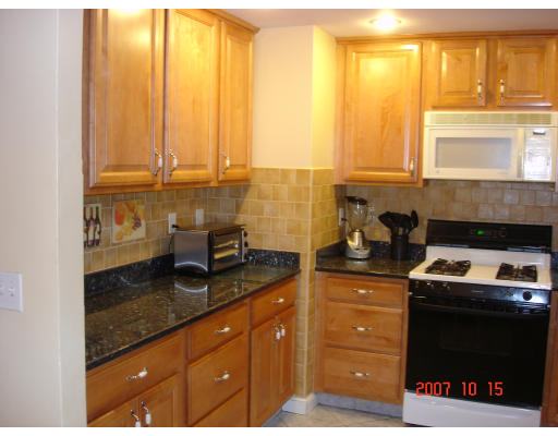 69 Shore Road Ashland, MA 01721 - Photo 5 of 17 Gallery Image 5