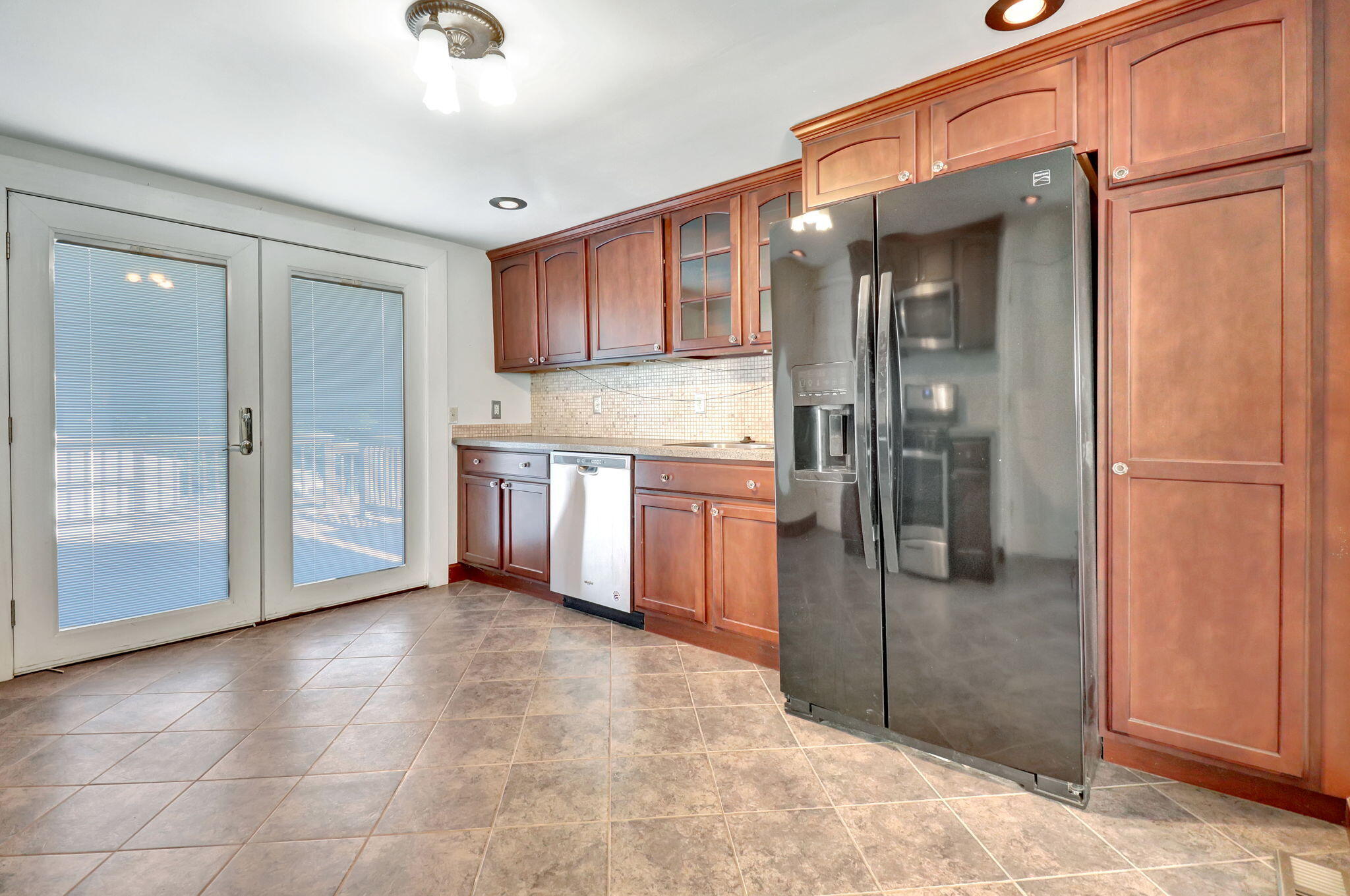 544 Oak Street Covington, KY 41016 - Photo 15 of 41 24-web-or-mls-IMG_1729