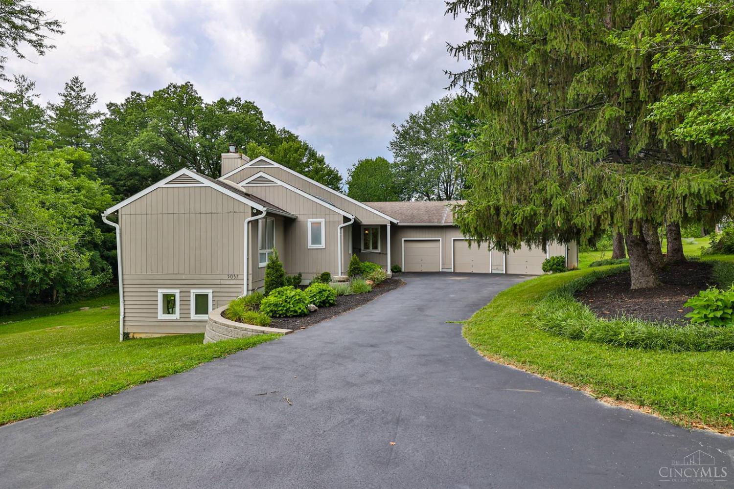5037 Race Road Cincinnati, OH 45211 - Photo 1 of 56 Gallery Image 1