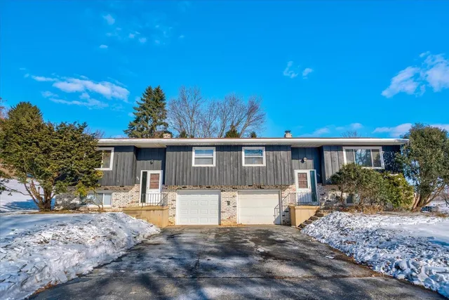 $499,900 | 604 East Oak Street, Cottage Grove, WI 53527