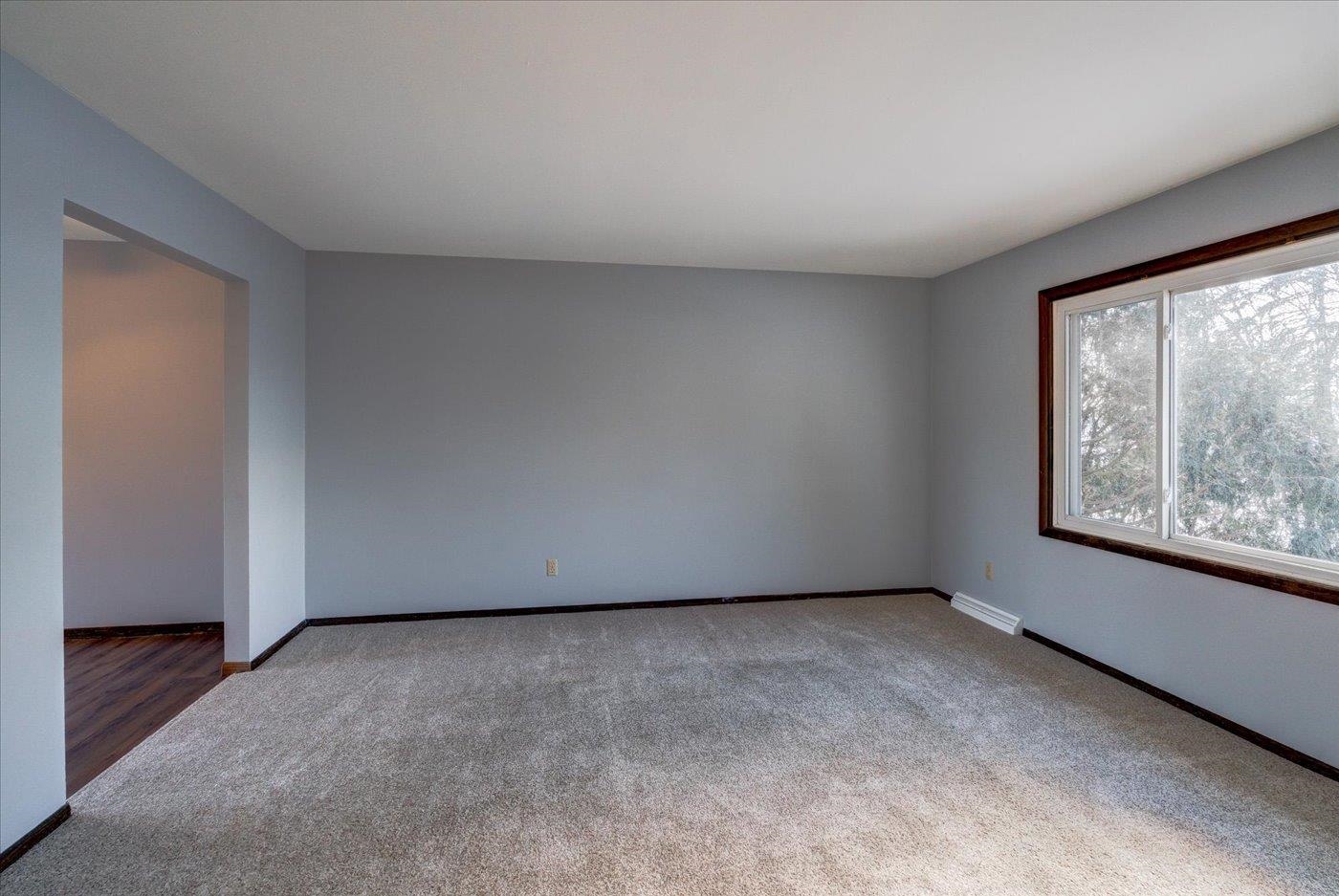 604 East Oak Street Cottage Grove, WI 53527 - Photo 5 of 72