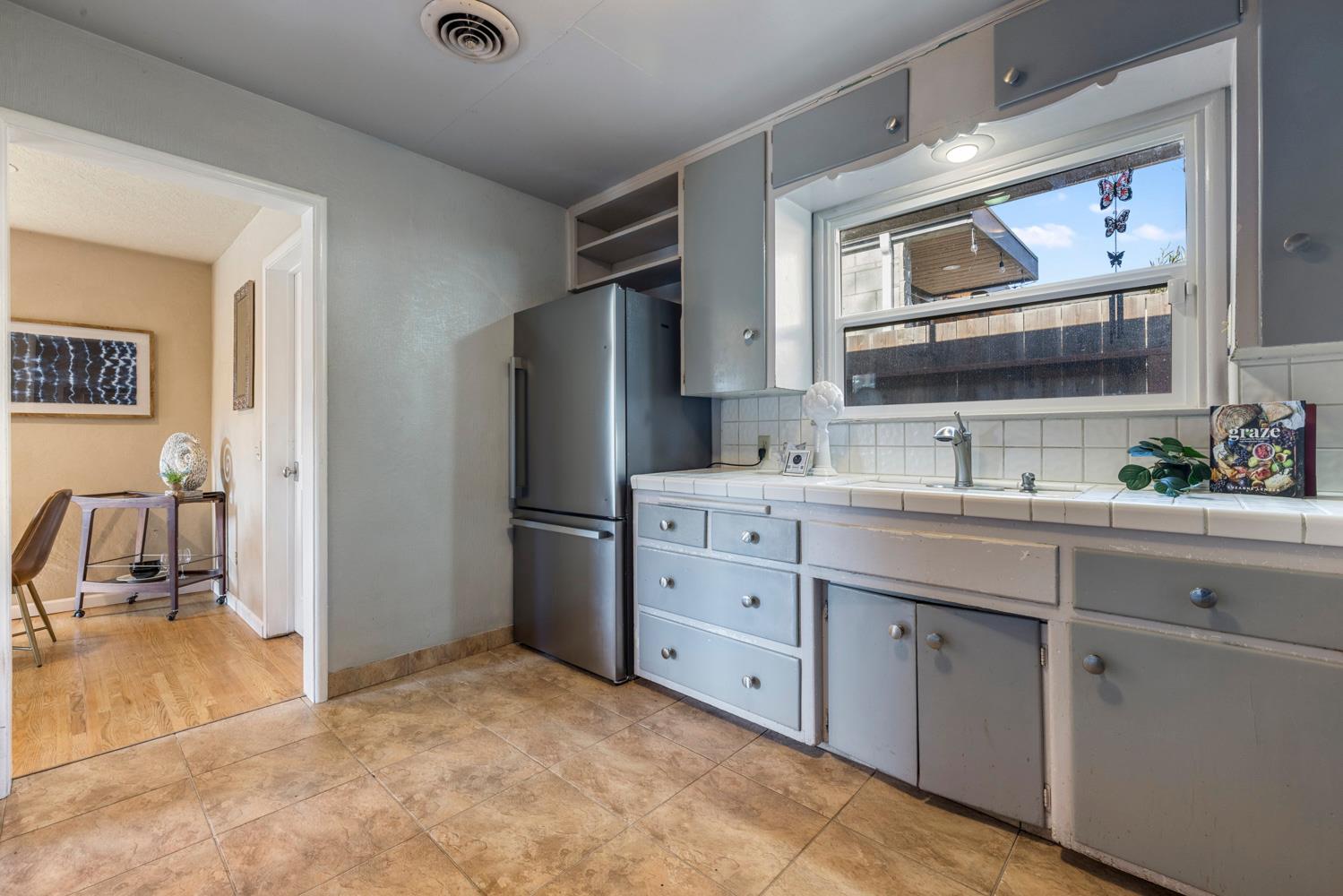 920 Hackberry Avenue Modesto, CA 95350 - Photo 12 of 30