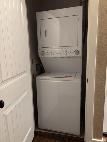 1212 East Waterside Cove, Unit 10 Midvale, UT 84047 - Photo 19 of 31 STACKABLE WASHER/DRYER!