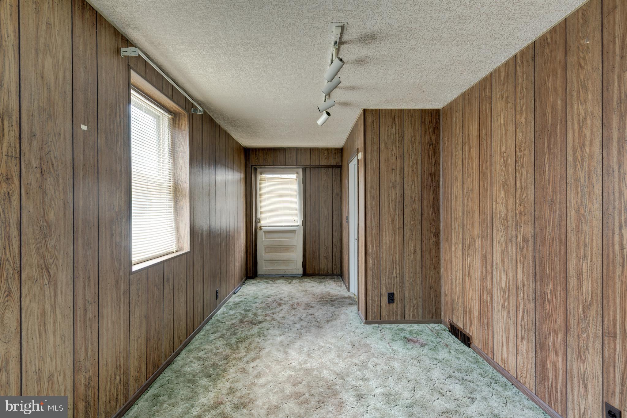 8407 Liberty Road Baltimore, MD 21244 - Photo 21 of 42