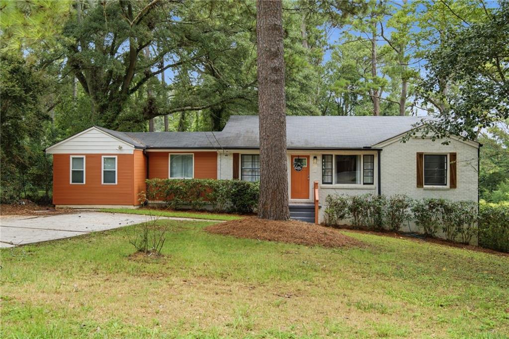 1402 Midlawn Drive Decatur, GA 30032 - Photo 2 of 37 Gallery Image 2