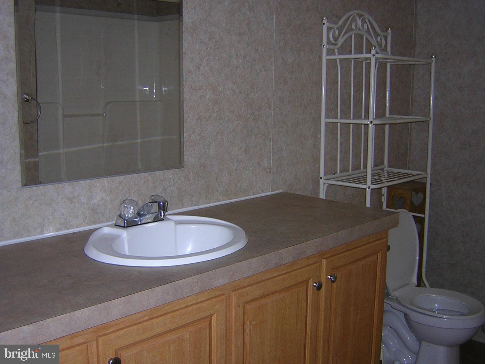 4041 Conowingo Road, Unit 55 Darlington, MD 21034 - Photo 20 of 29 Halll Bath