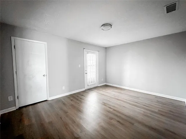 $1,595 | 2498 Hidden Cove Court, Gainesville, GA 30501