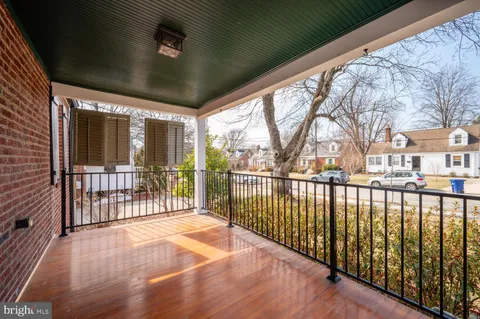 $535,000 | 5607 36th Place, Hyattsville, MD 20782