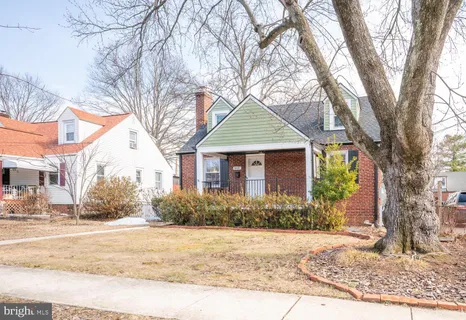 $535,000 | 5607 36th Place, Hyattsville, MD 20782