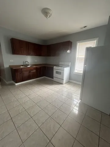 $1,700 | 2414 North Lawndale Avenue, Unit 1, Chicago, IL 60647