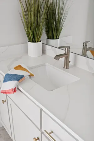 $697,200 | 5296 176th Street West, Lakeville, MN 55044