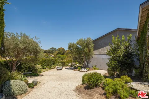 $14,995,000 | 28867 Grayfox Street, Malibu, CA 90265