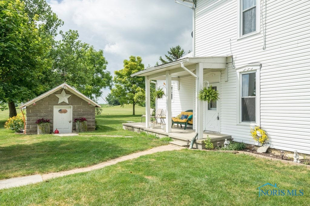 4655 Hall Road Fostoria, OH 44830 - Photo 6 of 31 Gallery Image 6