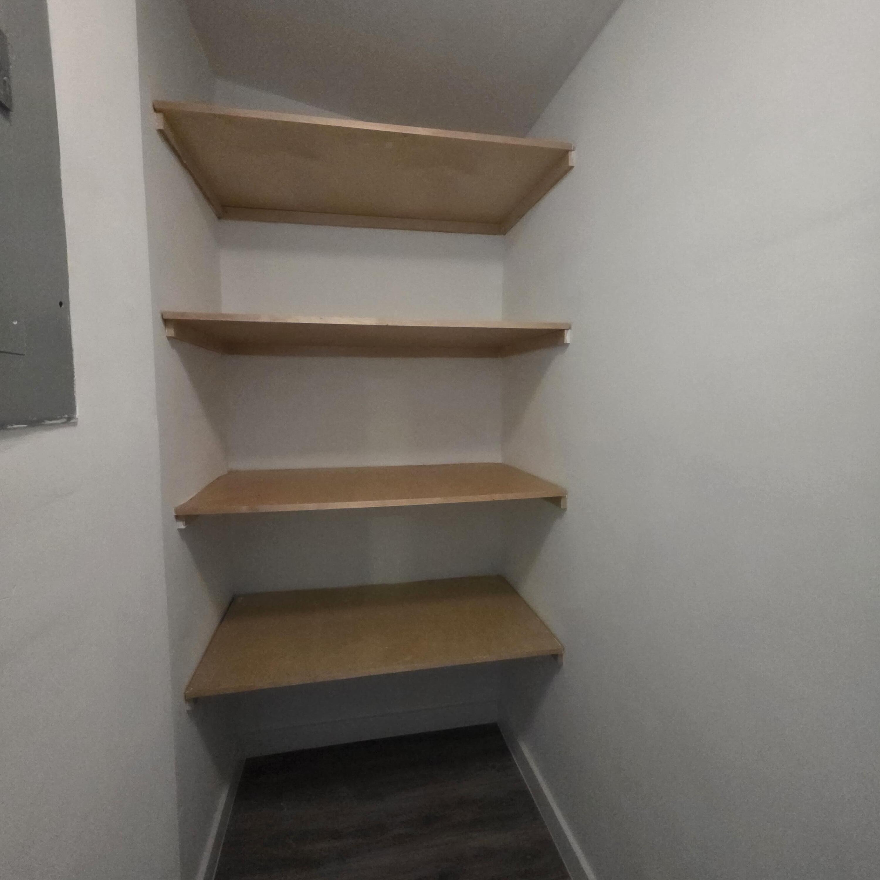 906 North Riverside Drive, Unit 19 Pompano Beach, FL 33062 - Photo 6 of 20 Pantry