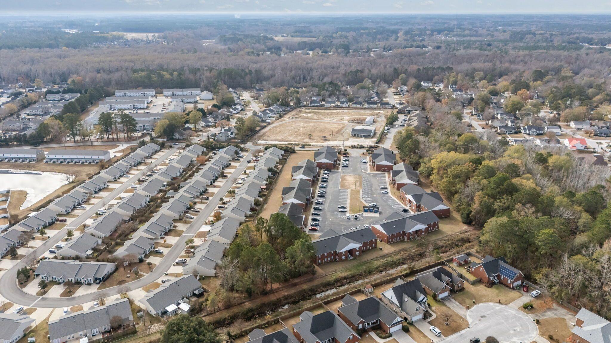 531 3rd Loop Road, Unit A Florence, SC 29505 - Photo 5 of 31 .