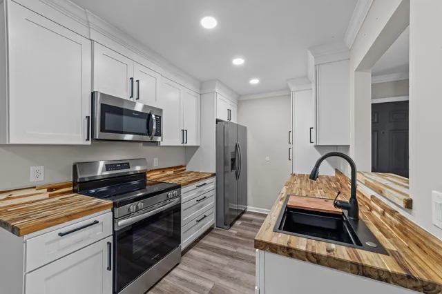 $135,000 | 531 3rd Loop Road, Unit A, Florence, SC 29505