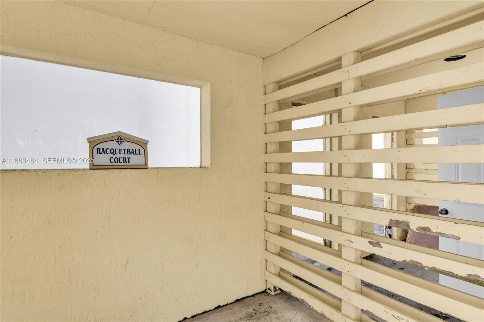 1255 Southwest 46th Avenue, Unit 1713 Pompano Beach, FL 33069 - Photo 33 of 37 a close up of a wall