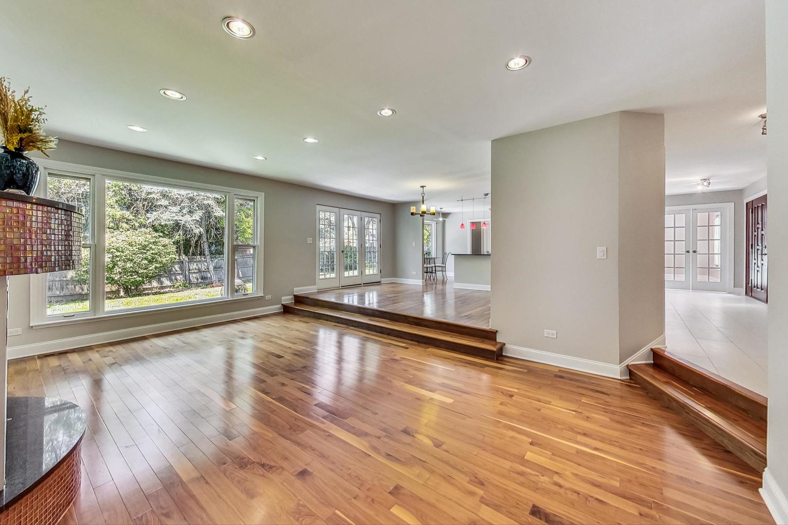 2030 Clover Road Northbrook, IL 60062 - Photo 7 of 44 a view of an empty room with wooden floor and a window