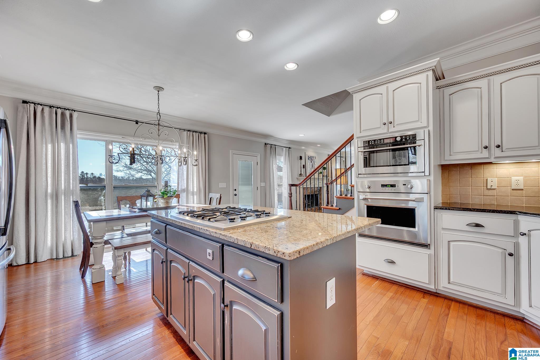 207 Cahaba Ridge Drive Trussville, AL 35173 - Photo 20 of 47