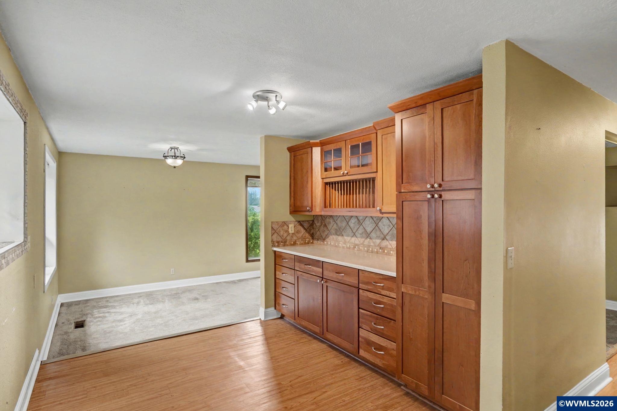 411 Southwest 9th Street Sublimity, OR 97385 - Photo 11 of 29