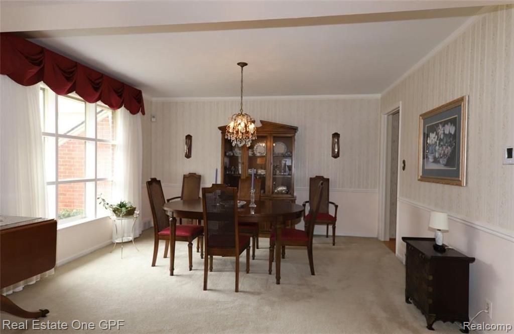 416 Lexington Road Grosse Pointe Farms, MI 48236 - Photo 5 of 19