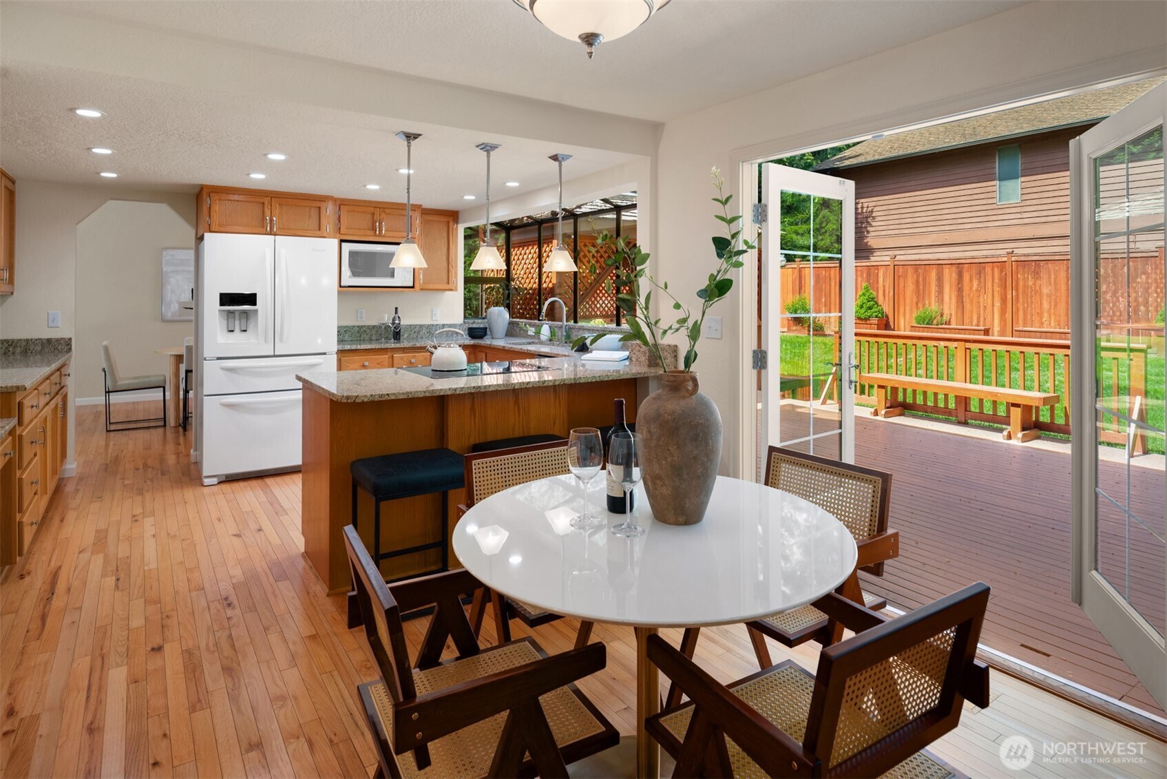 118 171st Place Southeast Bothell, WA 98012 - Photo 9 of 34