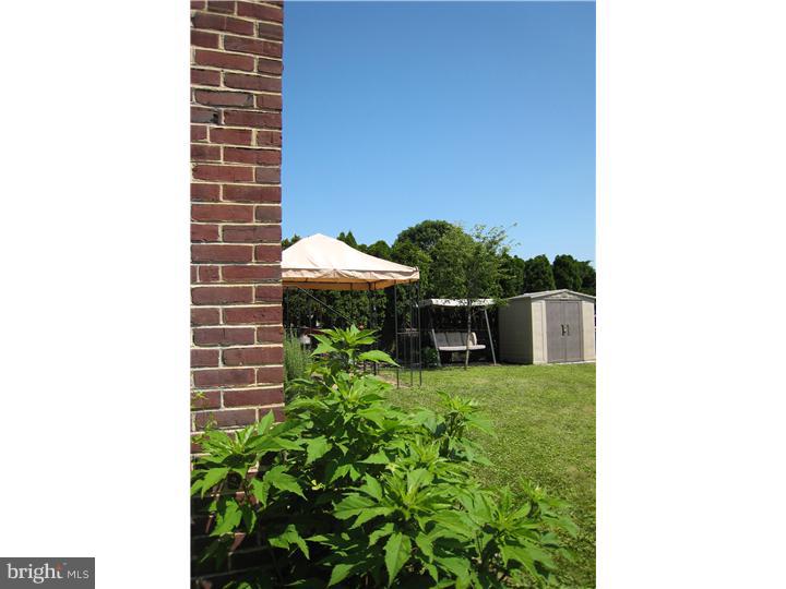 210 Taylor Road Wilmington, DE 19804 - Photo 17 of 21 Back Yard
