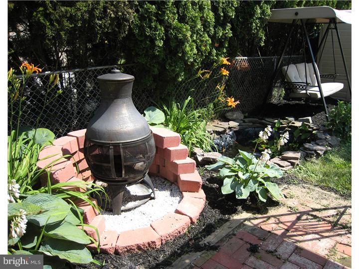 210 Taylor Road Wilmington, DE 19804 - Photo 19 of 21 Back Yard