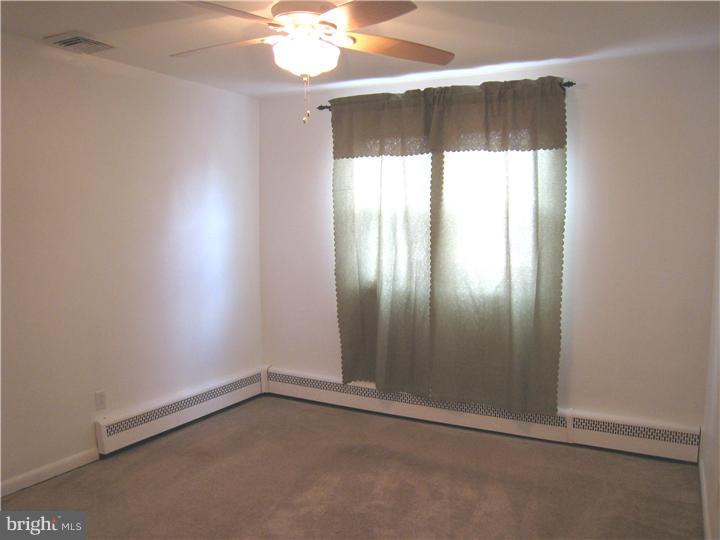 210 Taylor Road Wilmington, DE 19804 - Photo 10 of 21 Bedroom - Main