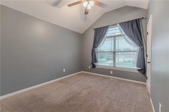 $392,500 | 411 Eagle Glen Drive, Raymore, MO 64083