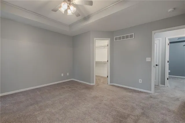 $392,500 | 411 Eagle Glen Drive, Raymore, MO 64083