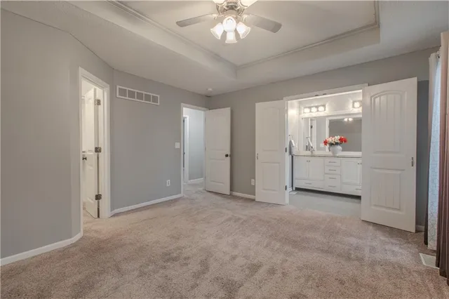 $392,500 | 411 Eagle Glen Drive, Raymore, MO 64083