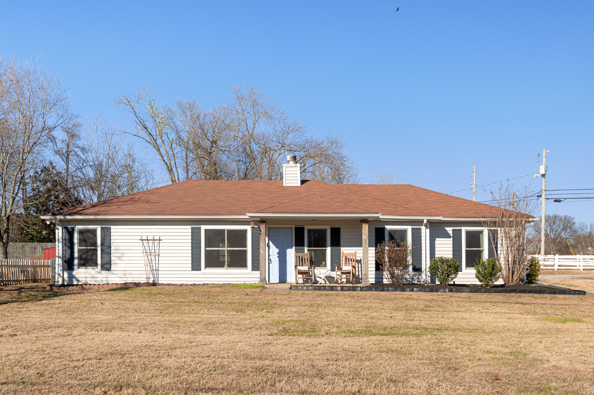 8522 Coles Ferry Pike Lebanon, TN 37087 - Photo 3 of 35 front view of a house with a patio