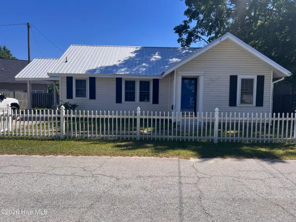 $1,400 | 223 Holt Street, Thomson, GA 30824